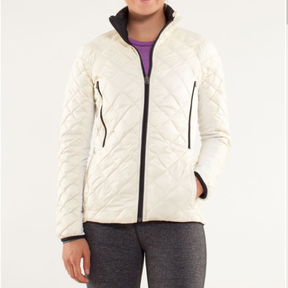 lululemon run: turn around jacket